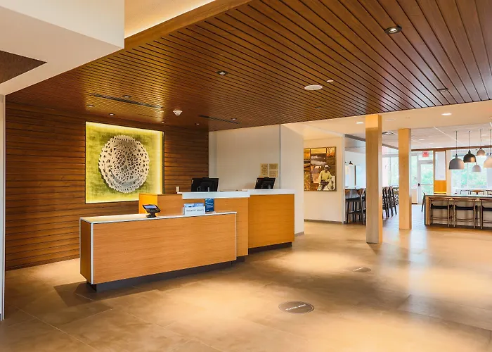 Fairfield Inn & Suites Marquette