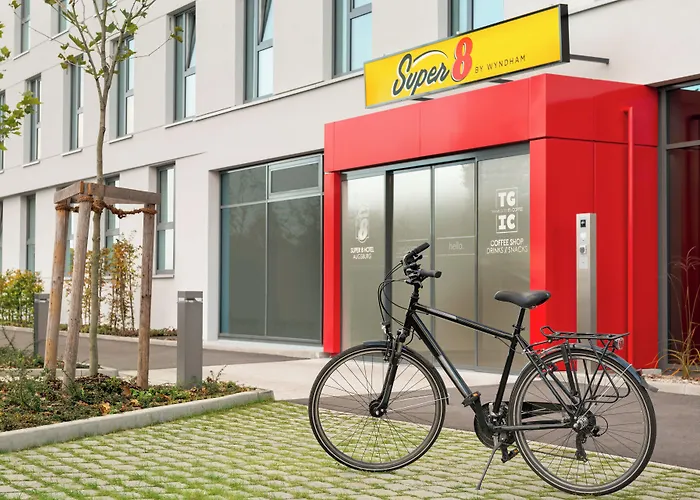 Super 8 By Wyndham Mainz Zollhafen