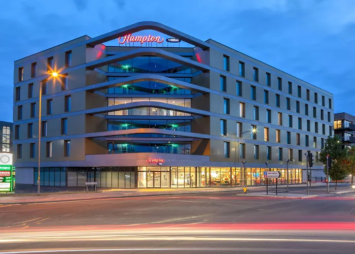 Hampton By Hilton Ashford International