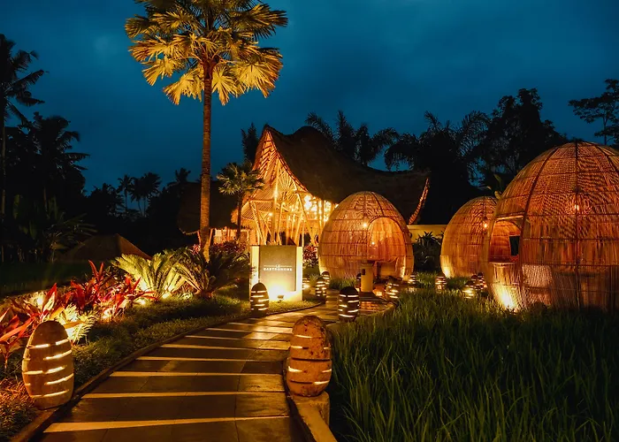  Keliki Luxury Lodge