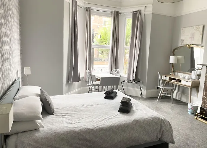  Friars Rest Guest House