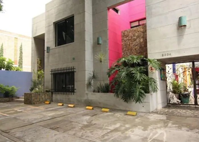 Eklectic Hotel Boutique