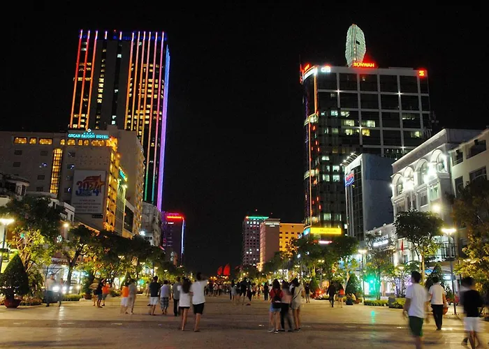 New Star Inn Boutique Hotel-Near Ben Thanh Market