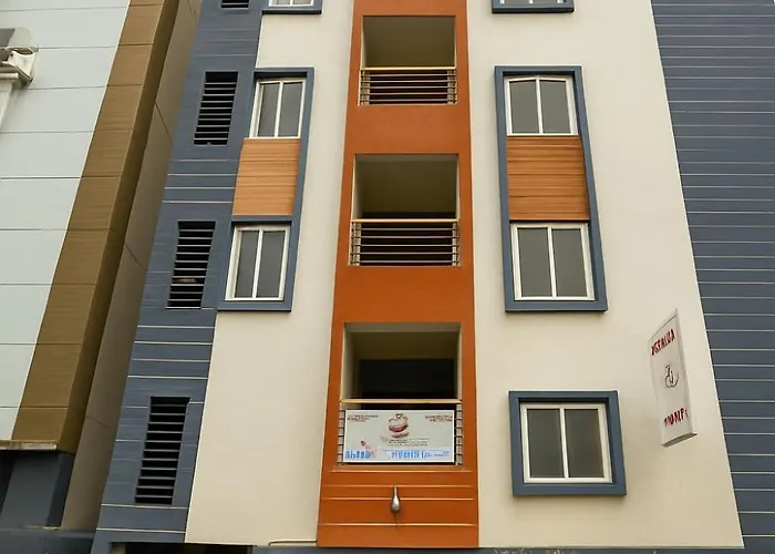 Pet Friendly hotel: Sai Manyata Inn, Manyata Tech Park