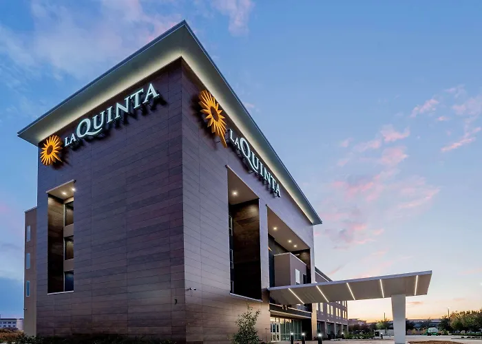 La Quinta Inn & Suites Katy-Mills By Wyndham Katy