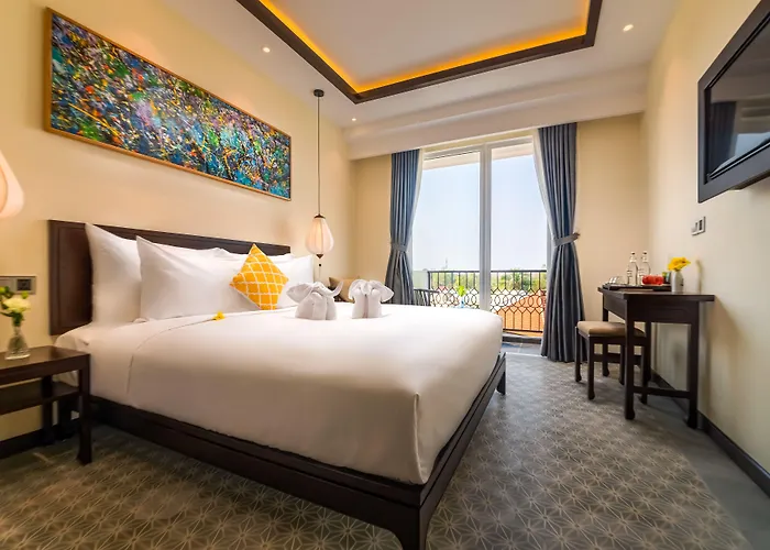 Hoi An Merrily De Art Hotel