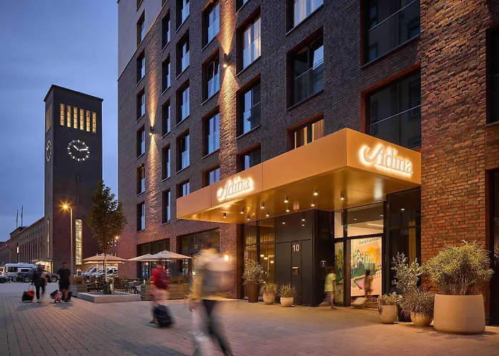 Hotels with pool Adina Apartment Dusseldorf