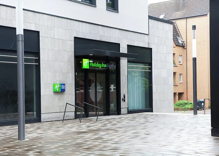 Holiday Inn Express By Ihg