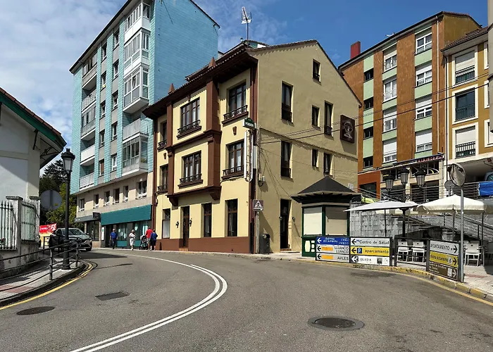 Hotel de 4 estrellas: Hostal María Felisa