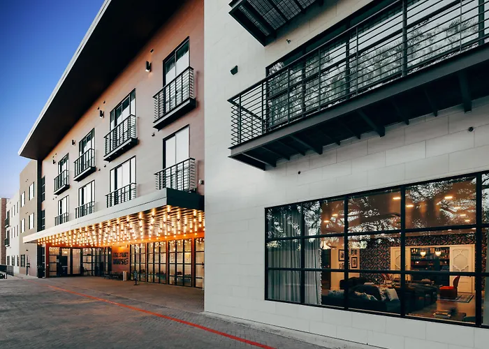Colton House Hotel