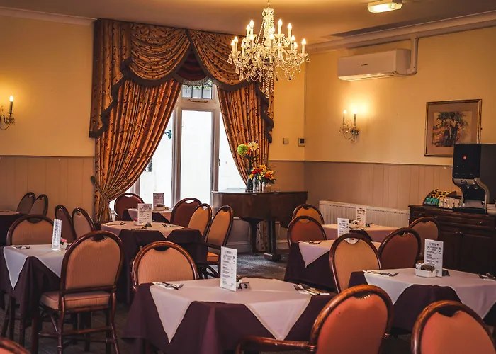 The Grove Hotel