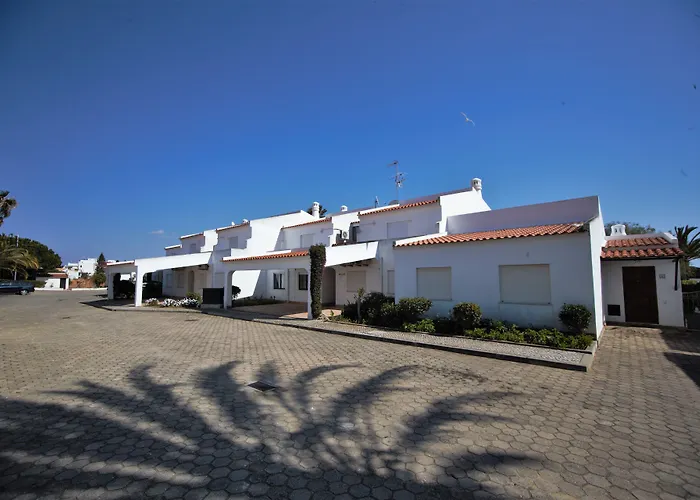 Oura Parque Apartamentos Turisticos