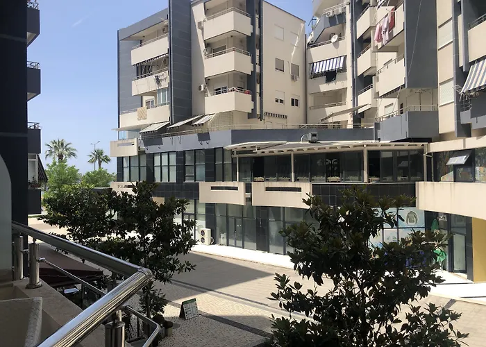 Hotel: Jordan`s Hotel