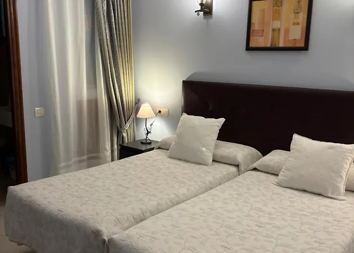 Hostal Cerezo 2