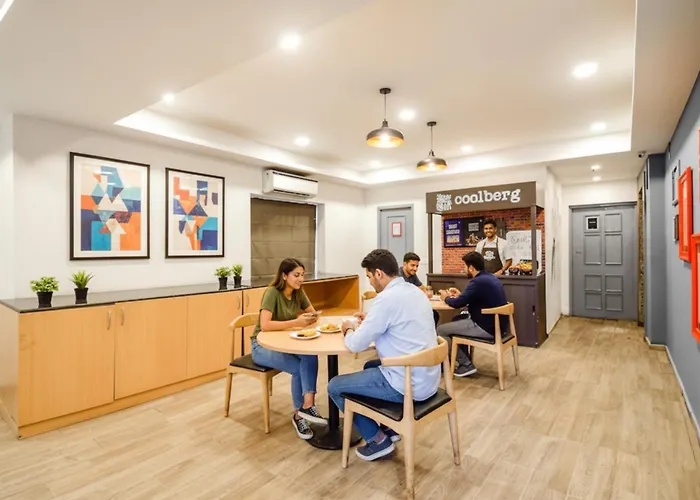 Hotels With Four Stars Fabhotel Airport Green Arcade - Nr Kolkata Airport
