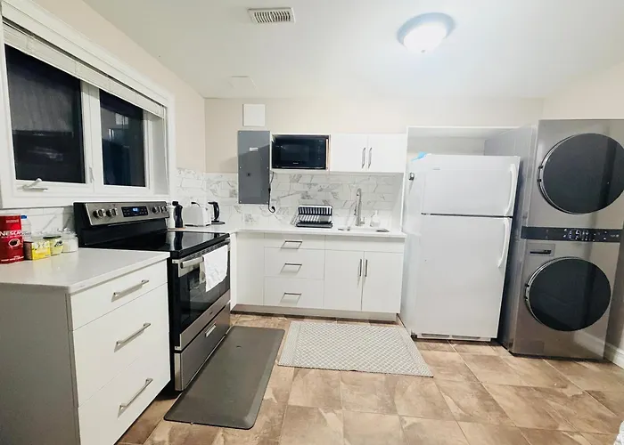 Modern 2Br Basement Appartment