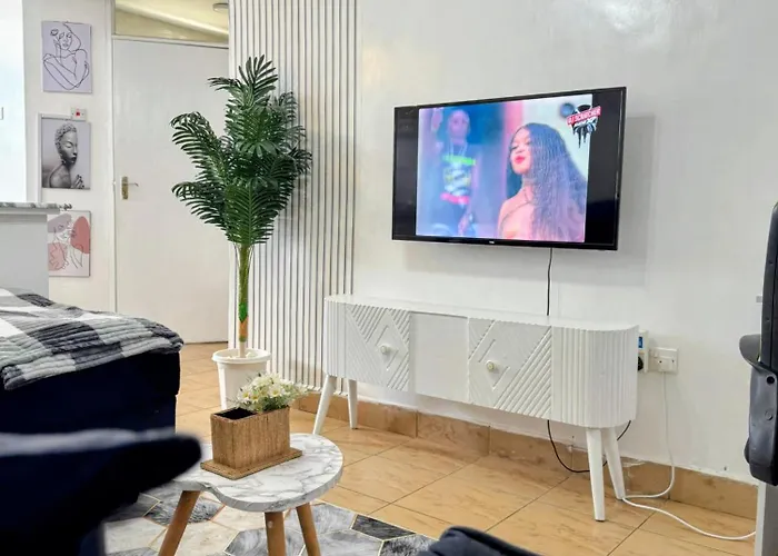 Kisumu Cosy 1 Bedroom Stay With Ac And Backup Gen