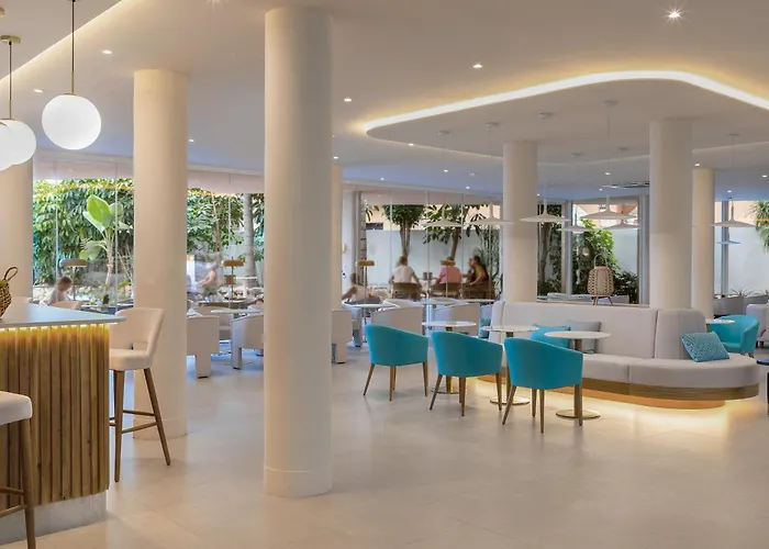 Huisdiervriendelijk hotel: Aluasun Lago Rojo (Adults Only)