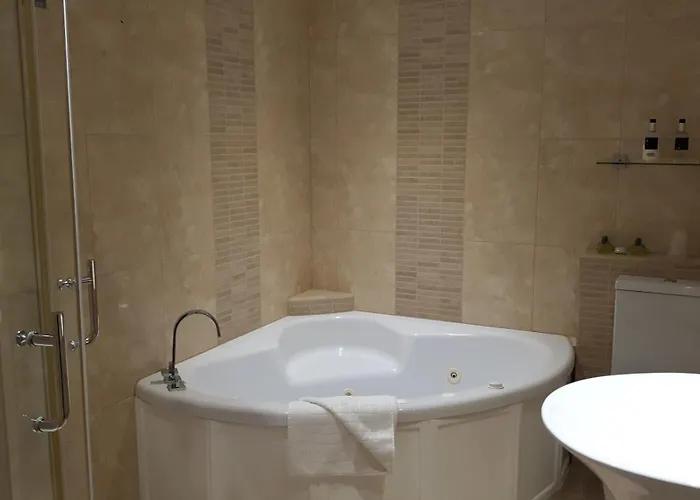Burlington Hotel, BW Premier Collection By Best Western