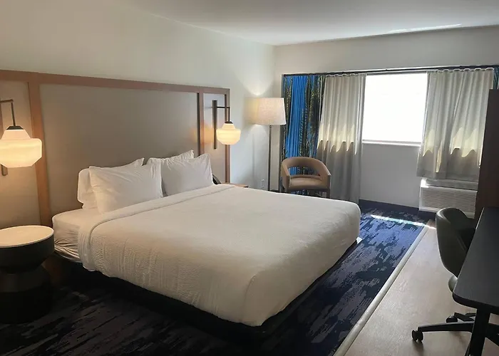 Fairfield By Marriott Inn & Suites Charleston Downtown