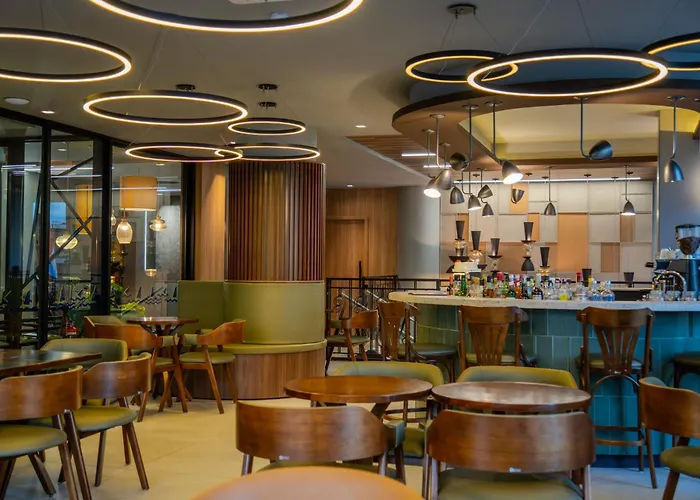 Hotel Ping Pong: Hotel Plaza Camboriú