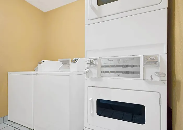 Cheap hotels Days Inn By Wyndham East Albuquerque 'Newly Renovated'