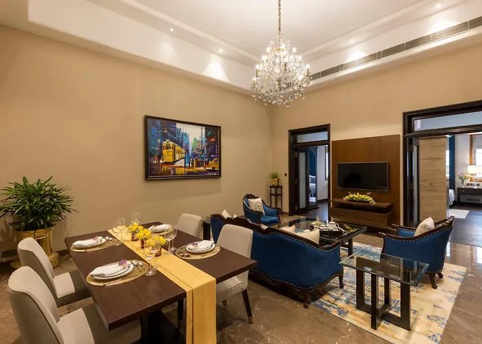 Luxury hotel only: Kenilworth Hotel, Kolkata