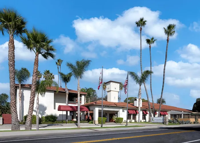 Family Friendly Hotels Clocktower Inn Ventura