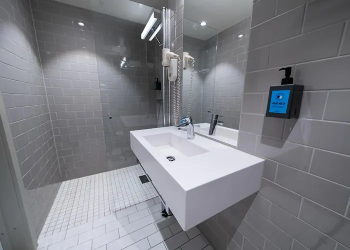 Comfort Hotel Grand Central