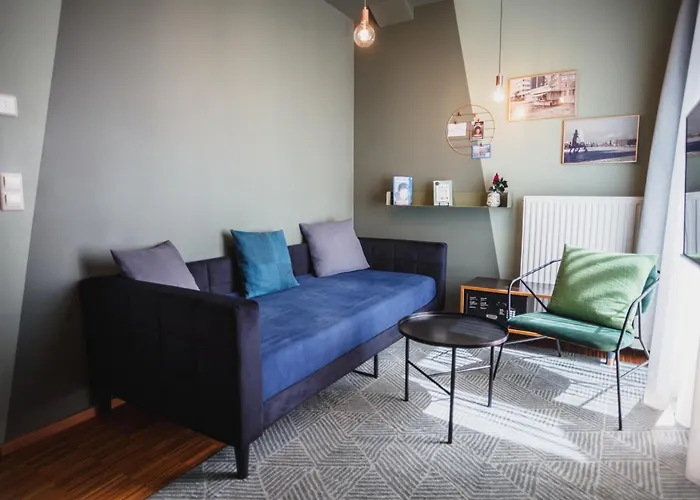 Hotel: The Circus Hostel