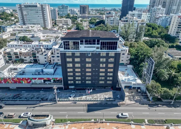 Weston Suites