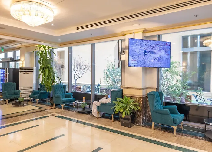Sapphire Plaza