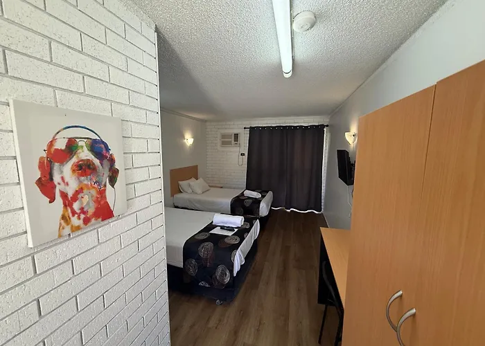 Budget Motel