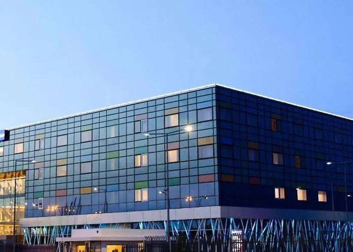  Radisson Blu , Abidjan Airport