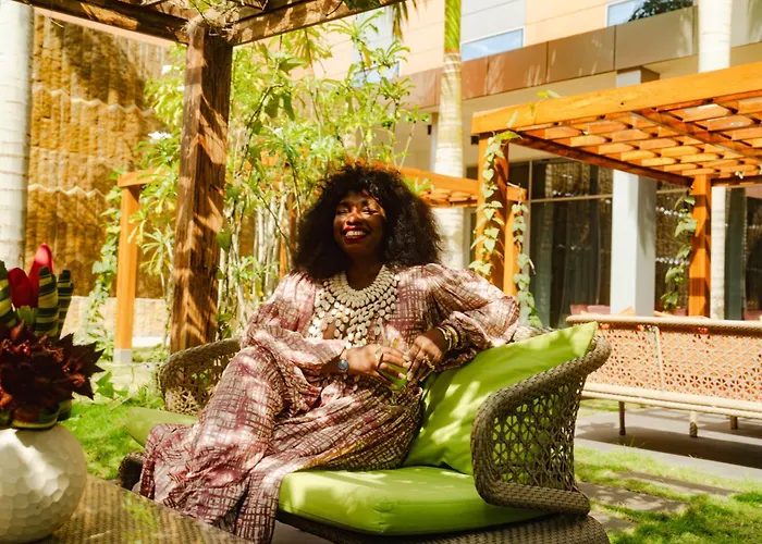  Radisson Blu , Abidjan Airport