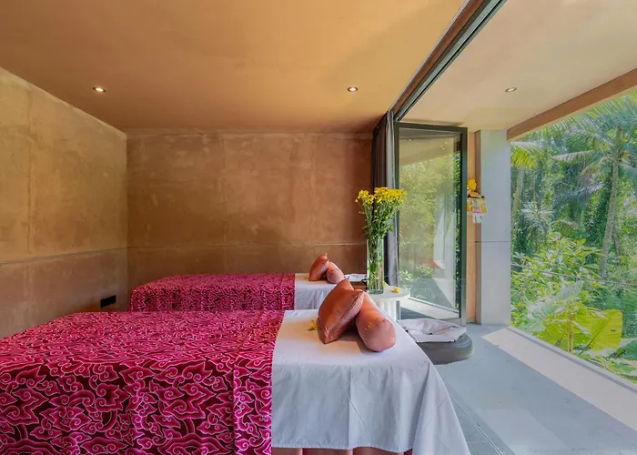  Amora Ubud Boutique