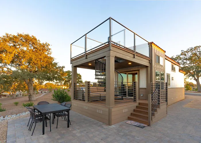 Sun Outdoors Paso Robles