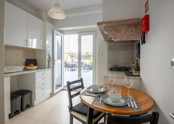 Dumont Guesthouse