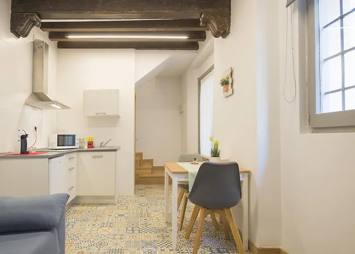 Aldaba Apartamentos