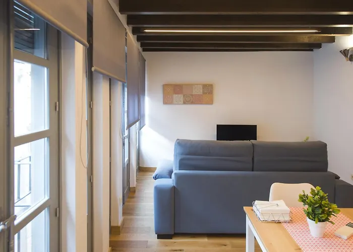 Aldaba Apartamentos