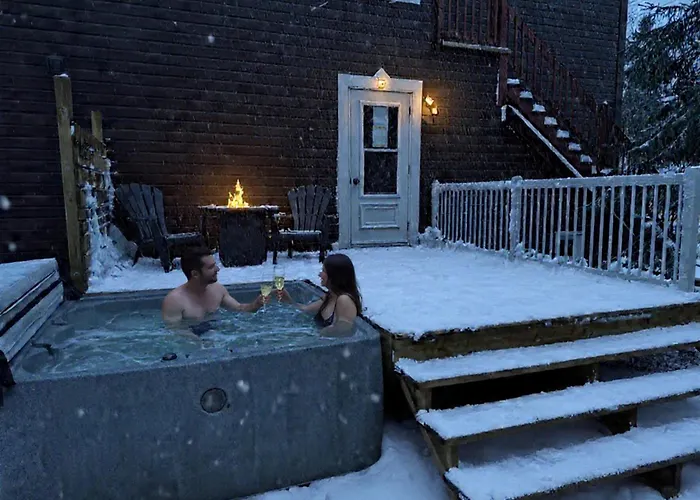 Le 900 Tremblant Inn Cafe And Bistro