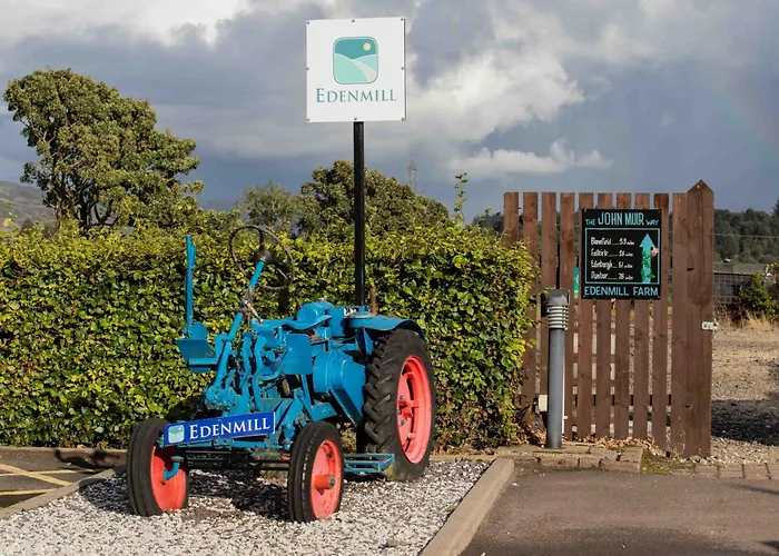 Pet Friendly hotel: Edenmill Farm