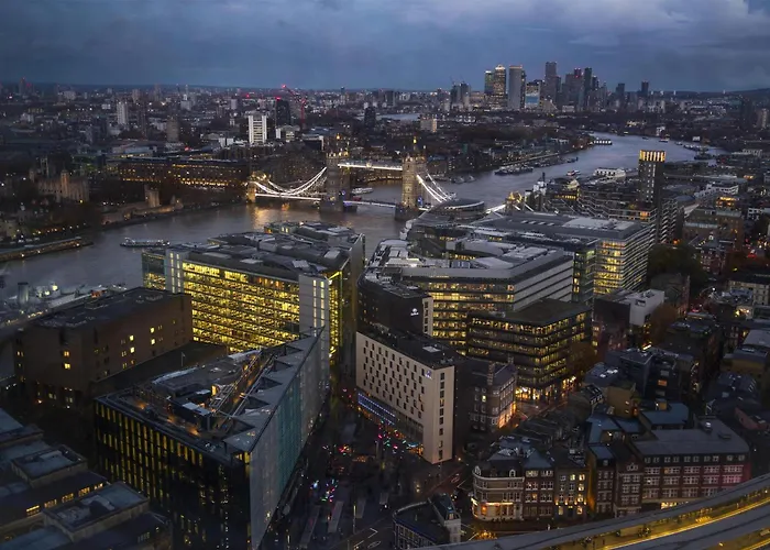 Hilton Tower Bridge