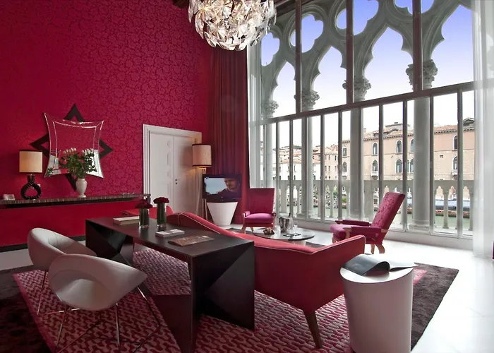 Cheap hotel: Sina Centurion Palace