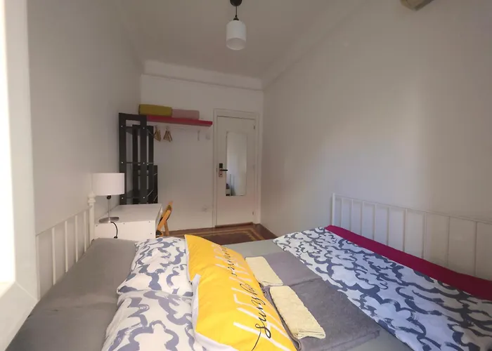 Mini Hostel In Lisbon