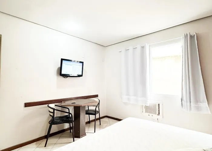 Golfinho Hotel (Adults Only)