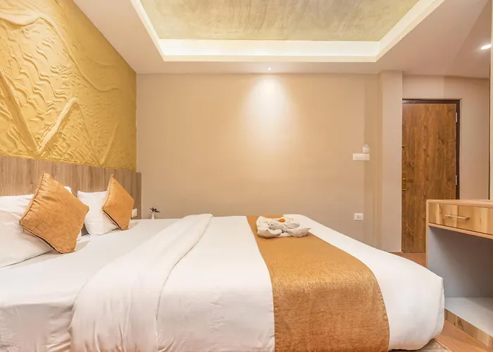 3 star hotels Divya Boutique Inn