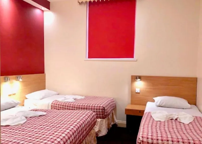 B&B: Carlton Hotel
