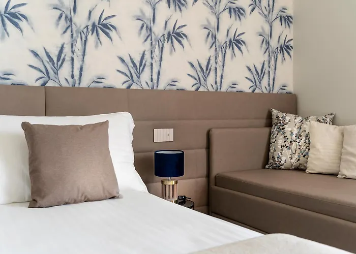 Hotel Lux