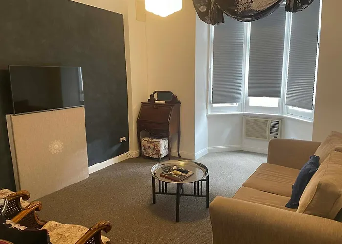 Adelaide Mansions Serviced Apartments